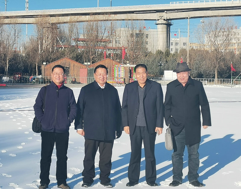 民建内蒙古区委专职副主委康永恒带队专题调研兴永银河湾(图1)