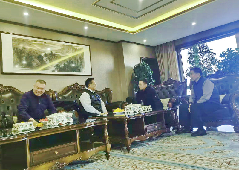 民建内蒙古区委专职副主委康永恒带队专题调研兴永银河湾(图6)